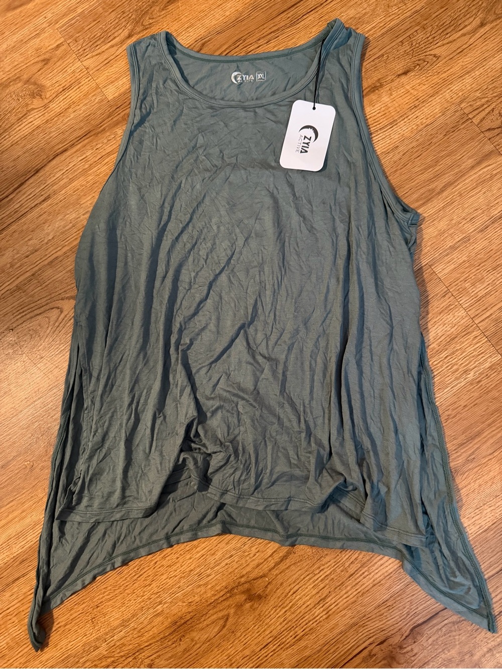 ZYIA Relaxed Scoop Neck Tank Top in Sage